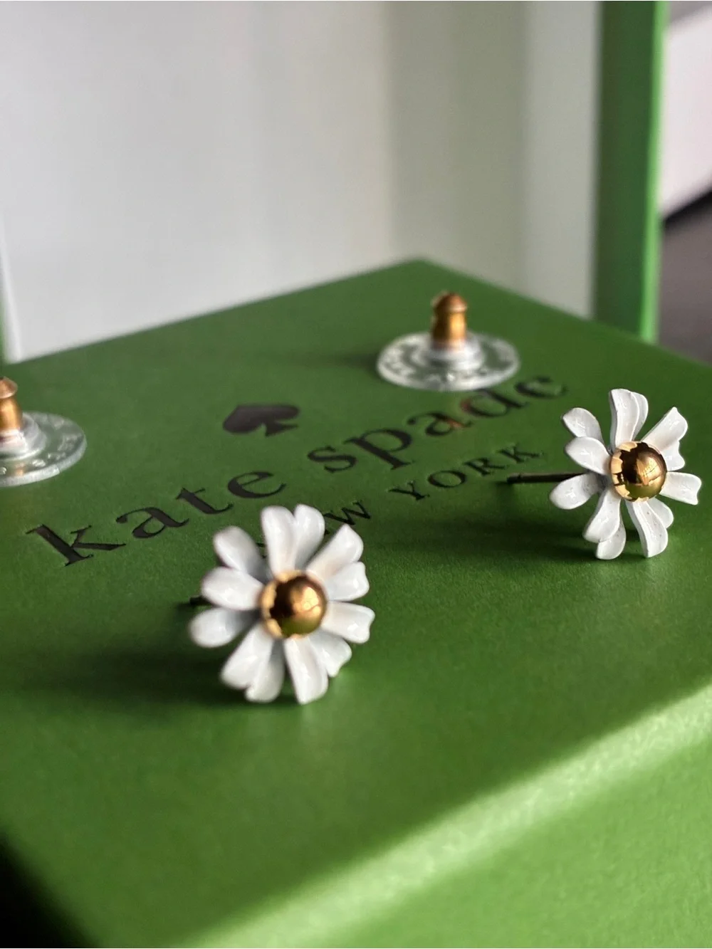 kate spade White Petal Flower Stud Earrings with Gold Centers